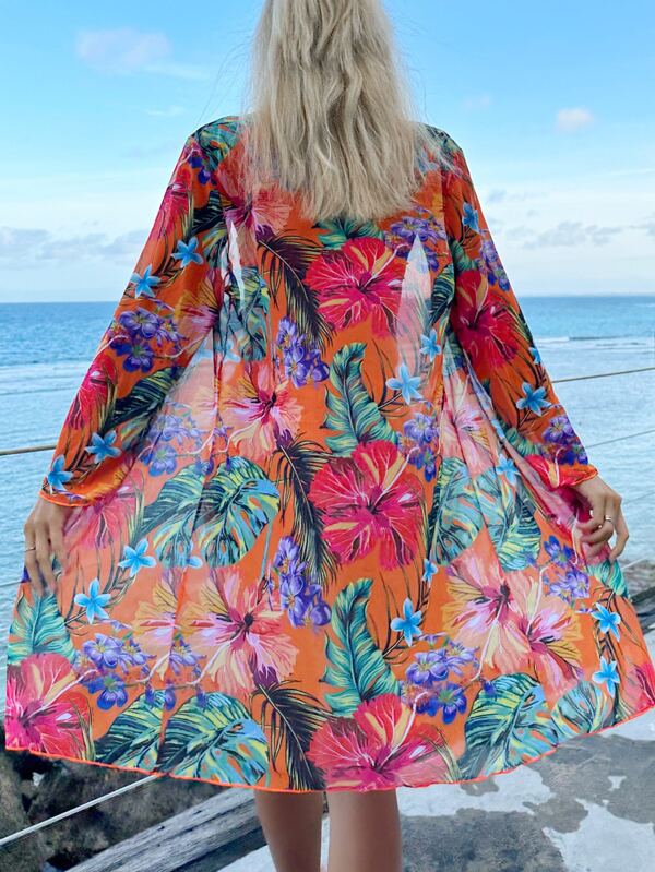 Conjunto Praia Shortinho + Saída de Praia Estampado Tropical