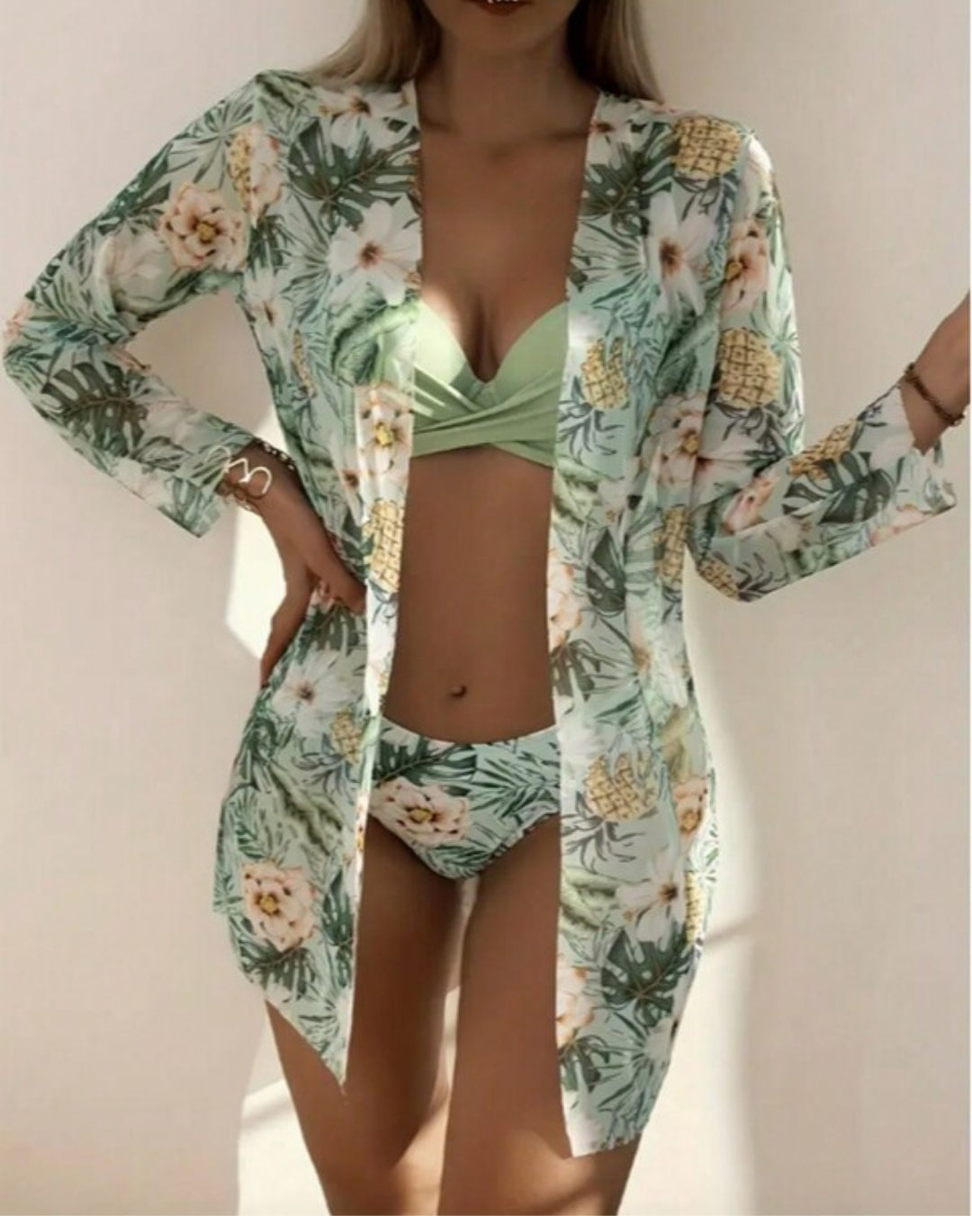 Biquíni + Saída de Praia Floral Estilo Resort Tropical