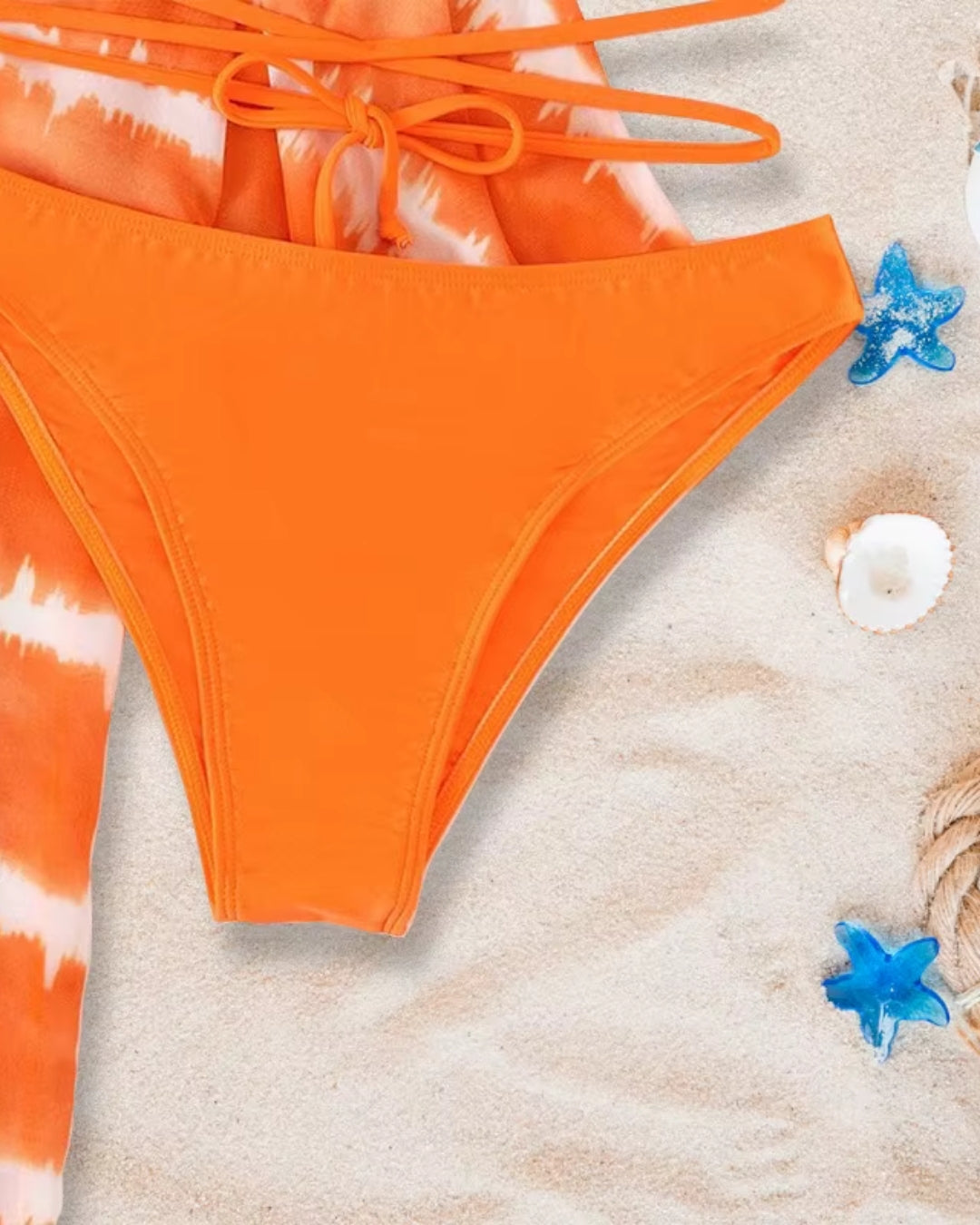 Biquíni + Saída de Praia Bandeau Com Amarração Estilo Resort