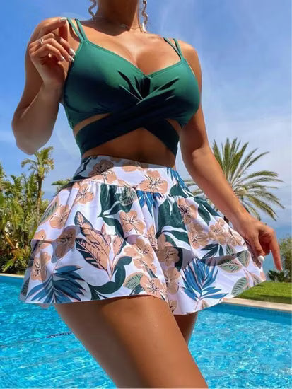 Biquíni + Saia Estampada Com Top Transpassado E Amarração